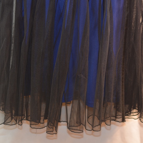 Ribbon on Netting Dress Le Chateau SZ SP - Picture 4 of 13